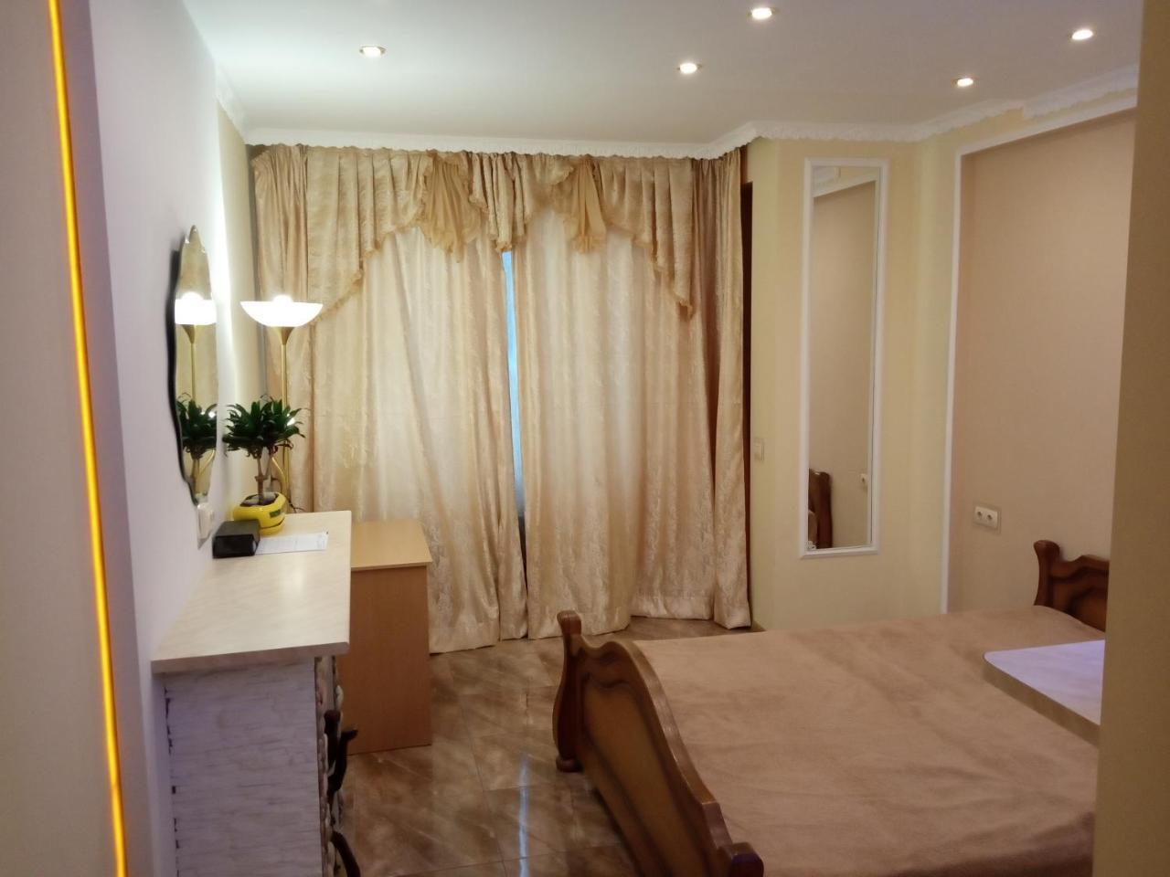 Коломийський Провулок 17/31А Apartment Kyiv Exterior photo